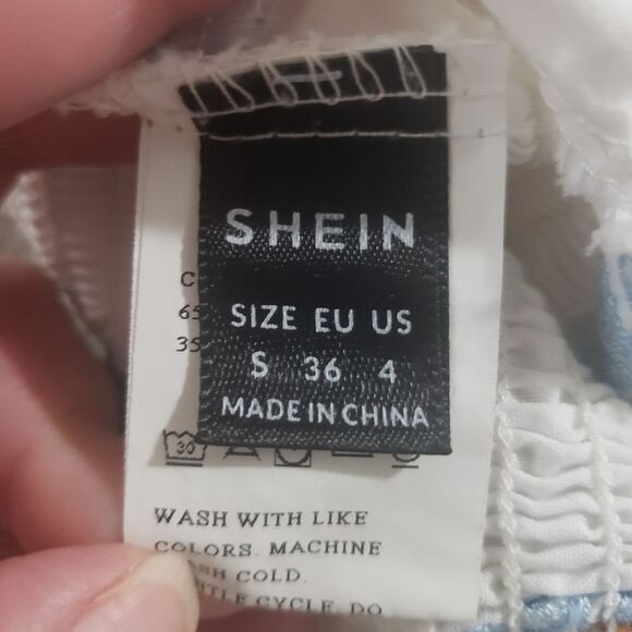 Shein Floral Crop Top Sz Small - Picture 2 of 3